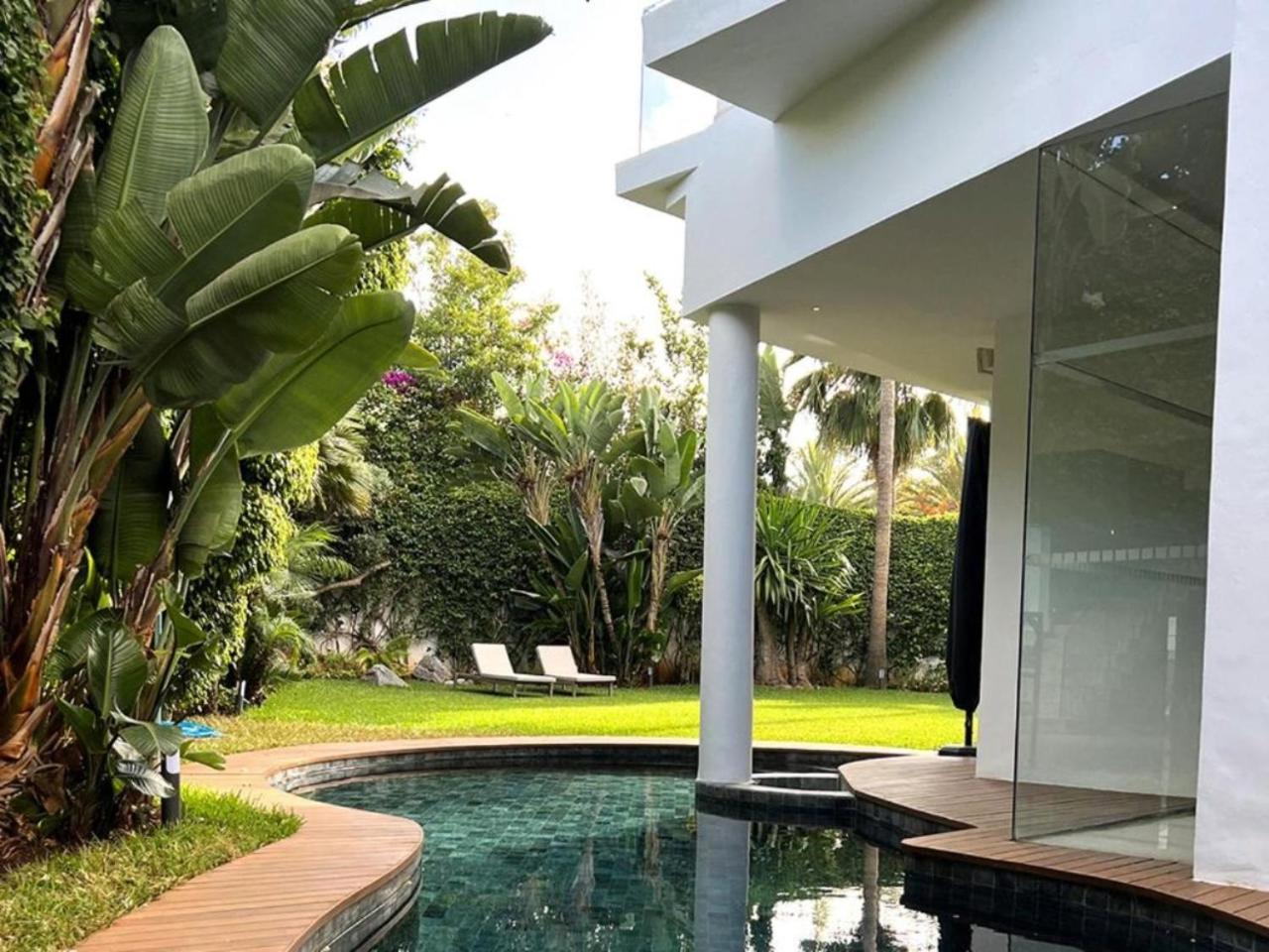 Villa De Luxe Avec Piscine Privee Au Coeur De Casablanca, Maroc Extérieur photo